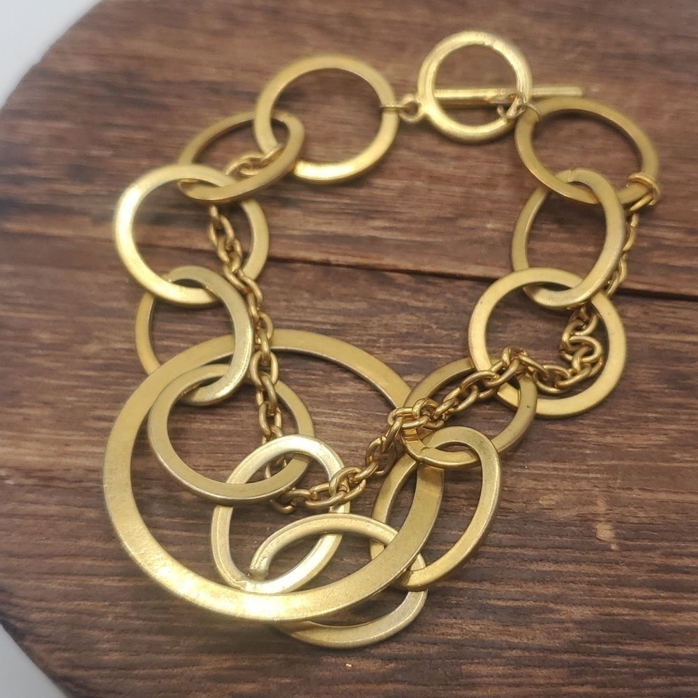 B2439 dizzy disco circle link bracelet